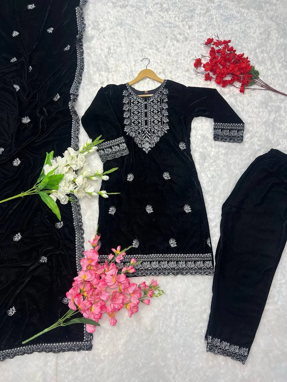 DC G79 Viscose Velvet Embroidery Kurti With Bottom Dupatta Suppliers In India